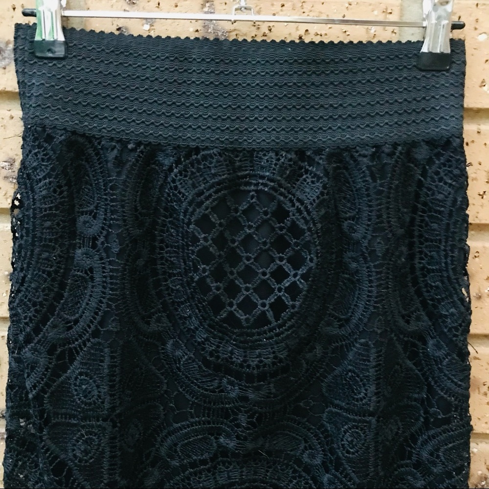 NOW Size 8 Tiered Layered Black Lace Skirt Casual Dressy - Picture 6 of 7